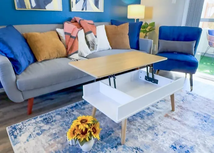 Apartament Designer Retreat - King Bed, Pool, Gym